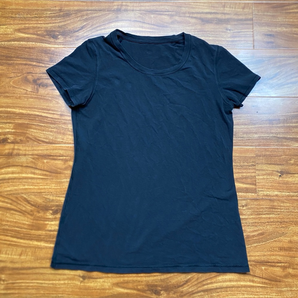 Lululemon Women's Black Crew Soft Stretch T-Shirt Size 8 Workout Athleisure Gym - Picture 5 of 15